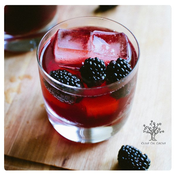 blackberry shrub cocktail